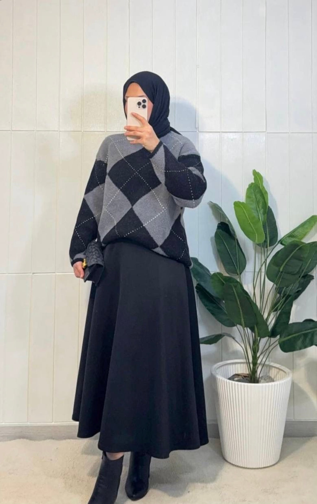 Yara Sweater