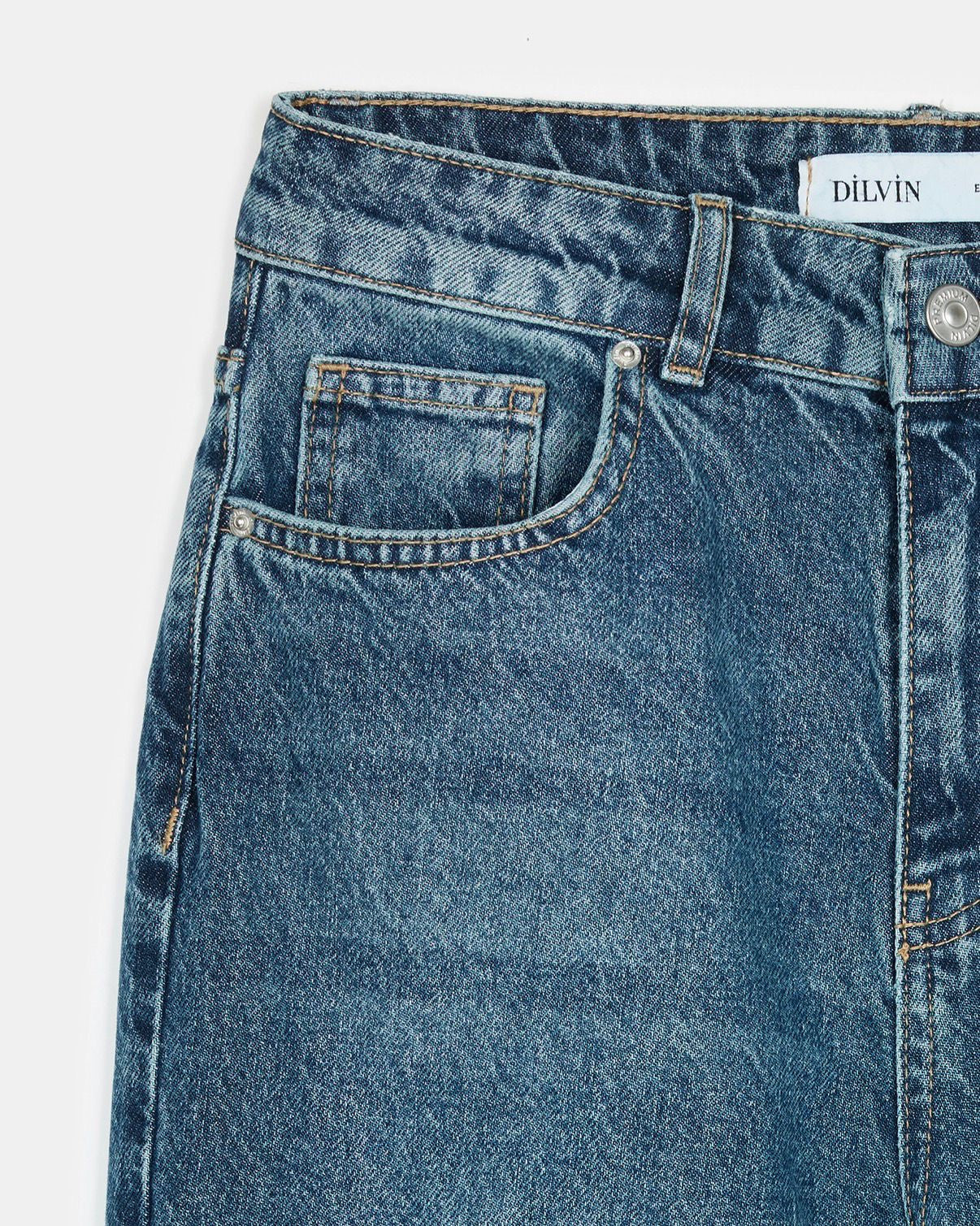 Wide Leg Jeans
